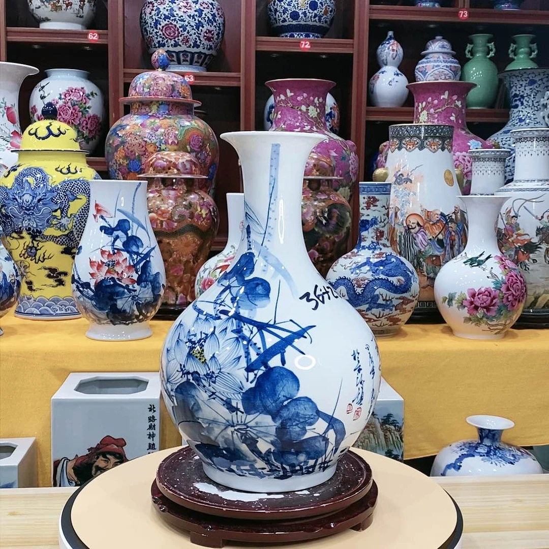 摆件景德镇陶瓷青花赏瓶