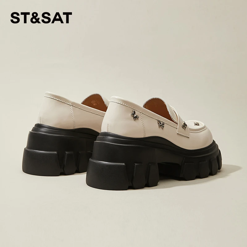 星期六7.5cm真皮白色蝴蝶圆头乐福鞋英伦风冬季粗跟高贵轻奢女鞋.