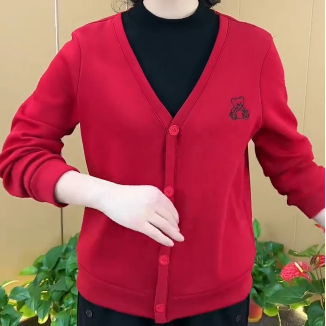 2024年秋冬假两件加绒气质显瘦妈妈装（小熊图）