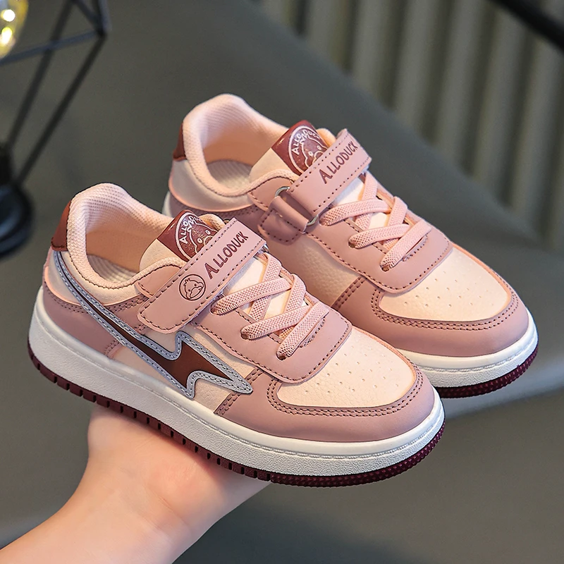 儿童板鞋设计款防滑低帮运动鞋男孩百搭休闲平底女童鞋子防水防滑