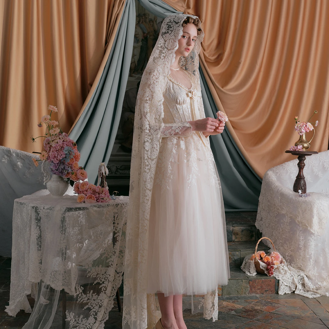 LaceMade 纯白花嫁 法式蕾丝轻婚纱晨袍订婚礼服鱼骨连衣裙