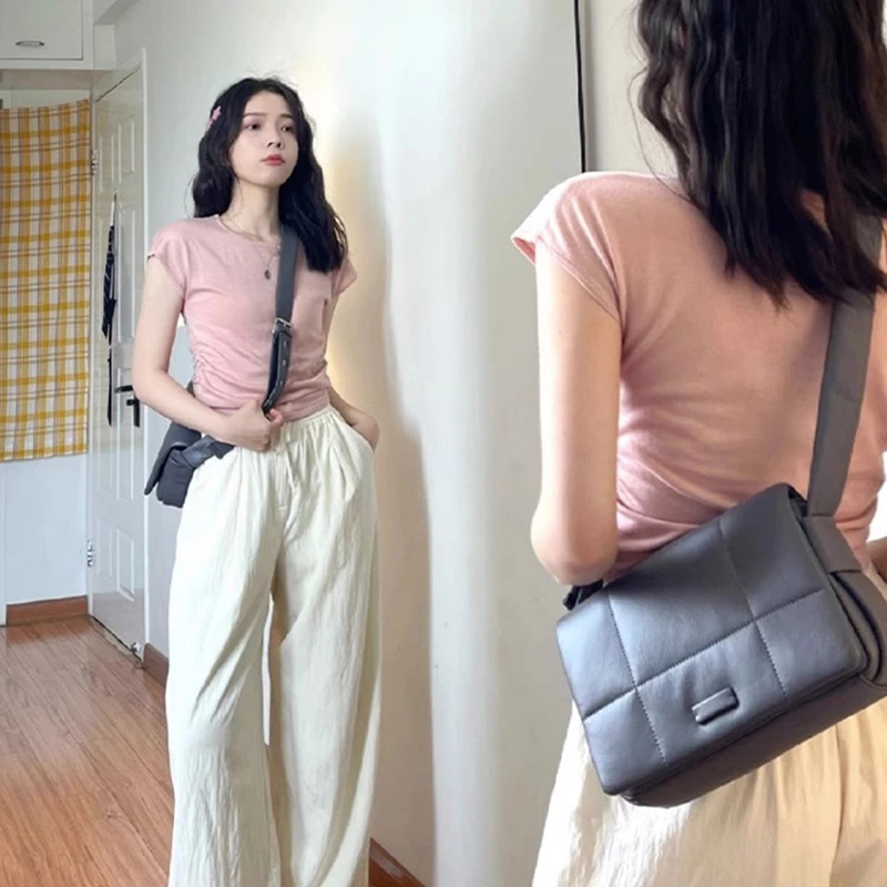 小飞袖t恤女短袖夏季2025新款短款美式复古修身显瘦粉色正肩上衣