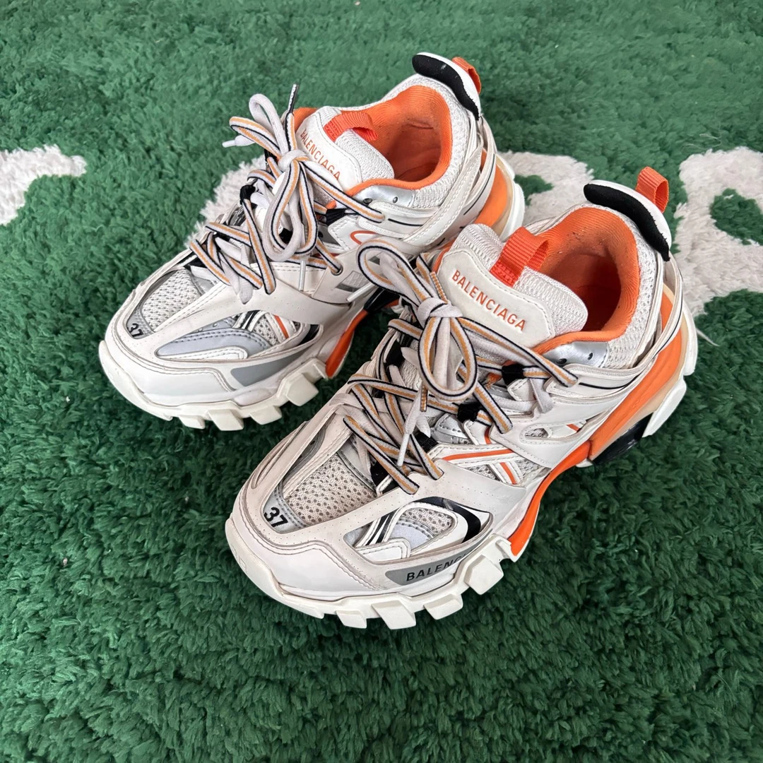 Balenciaga/巴黎世家 Track白橙 37码 下地不多 成色很新 休闲鞋