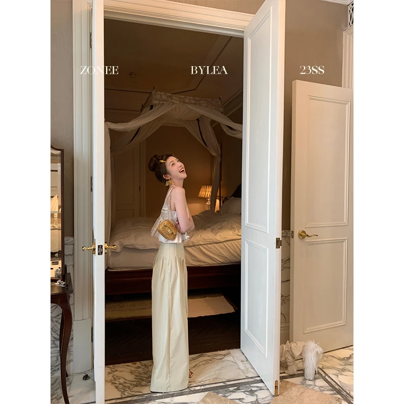 Lea宋亦雯  发光的罗勒叶 法式浪漫精致感超高腰鱼骨米色阔腿裤