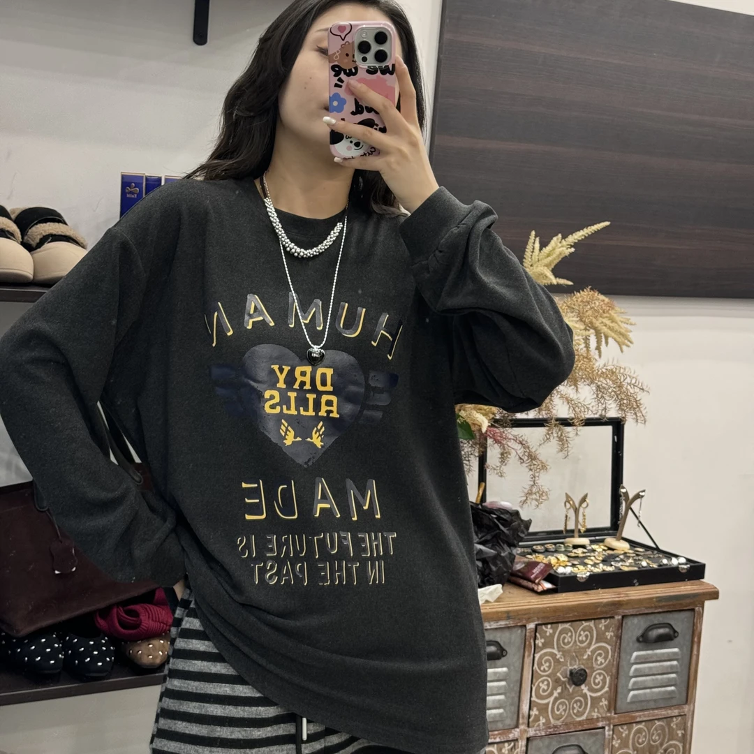 爱心字母印花长袖T恤女圆领宽松版上衣时尚百搭