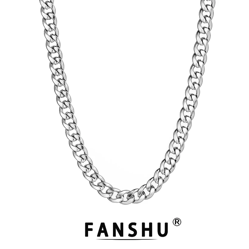 百搭基础款钛钢项链男女简约潮牌锁骨链古巴链配饰潮流高级感痞帅