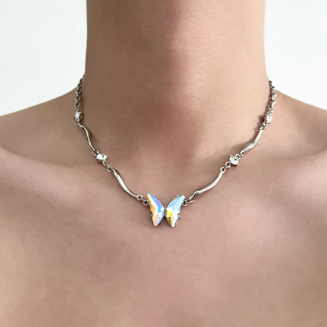 钛钢项链 蝴蝶渐变颈链女choker高级感锁骨链甜酷辣妹配饰男小众