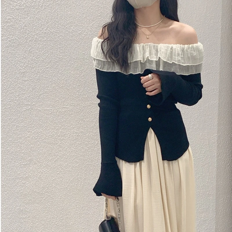 荷叶边一字领露肩针织衫女秋新款喇叭袖修身显瘦上衣法式毛衣百搭