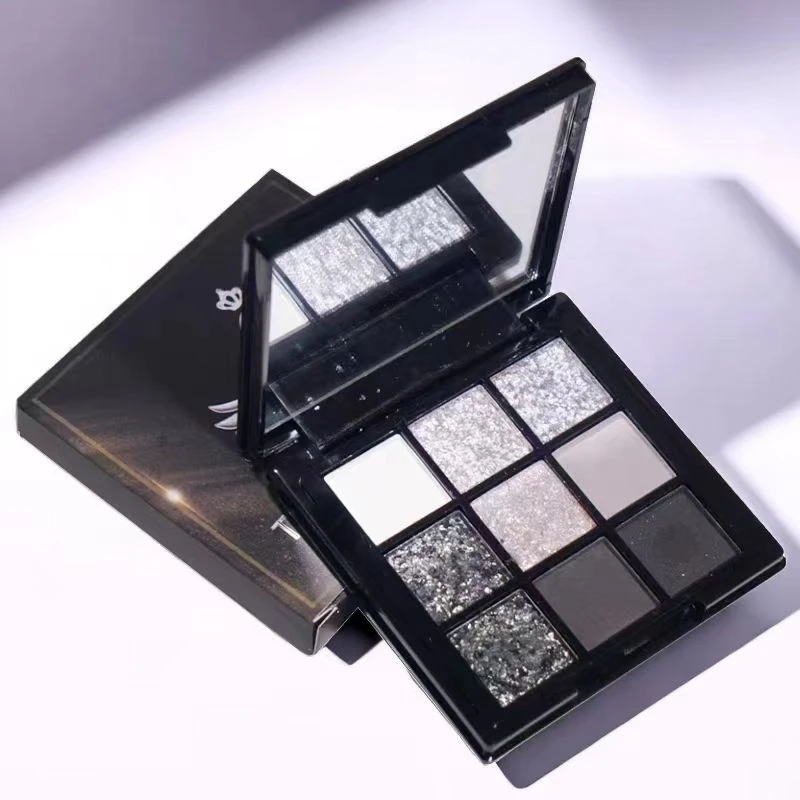 【新人专享】黑天鹅眼影盘黑色9色黑白灰闪粉黑色烟熏妆眼影便携