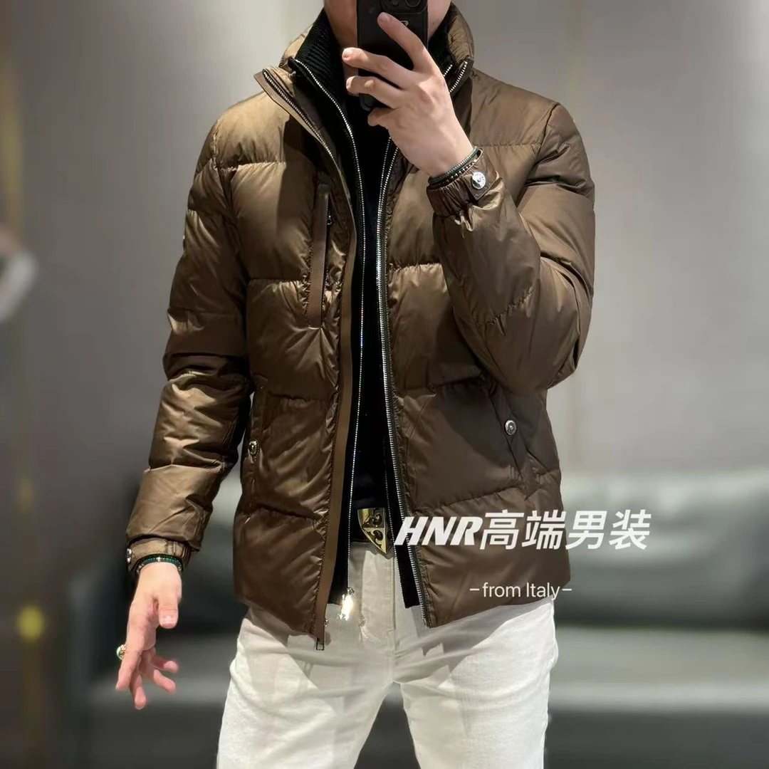 高级感纯色拉链款秋冬新款高端男士时尚简约百搭休闲羽绒服9527