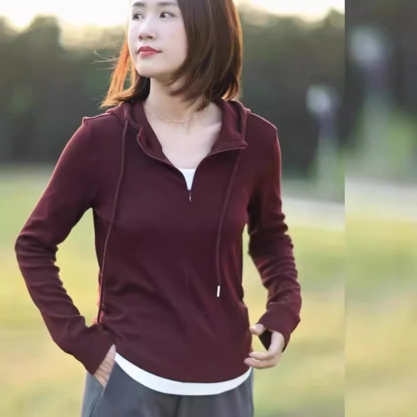 假两件连帽开衫外套女2024文艺复古简约设计弹力修身显瘦百搭开衫