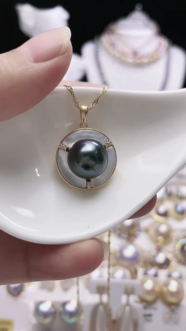 【闪购商品】海水珍珠颈饰银S925镶嵌大溪地珍珠吊坠