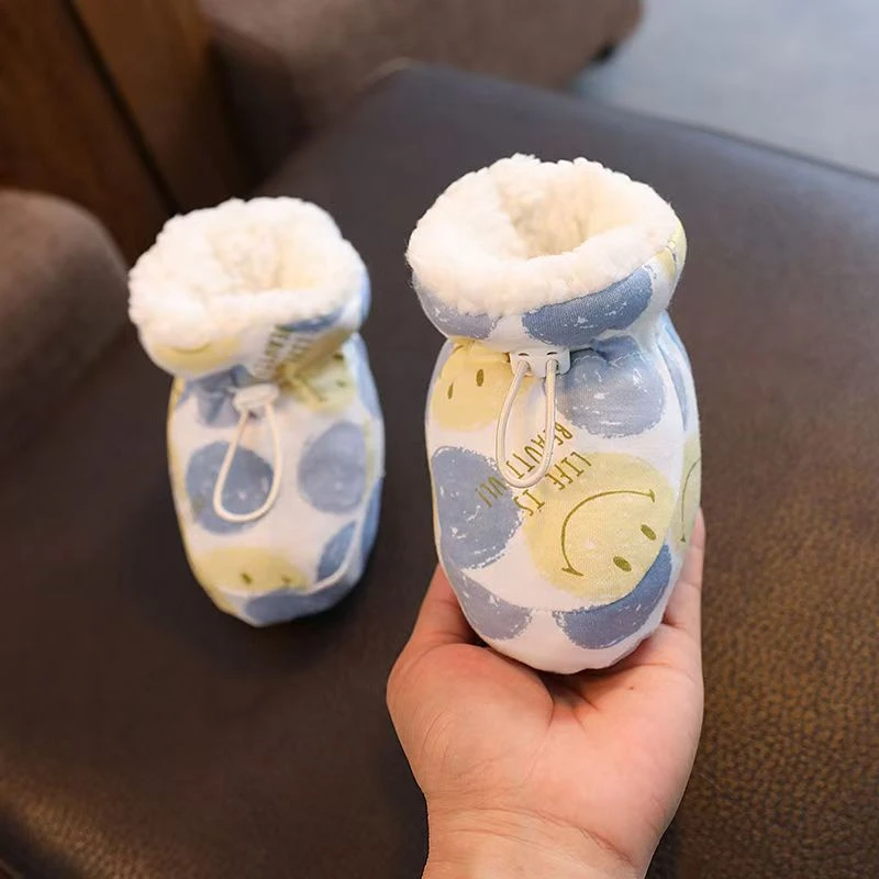 婴儿棉鞋秋冬加厚软底鞋子防掉加绒新生儿护脚套0-1岁宝宝学步鞋