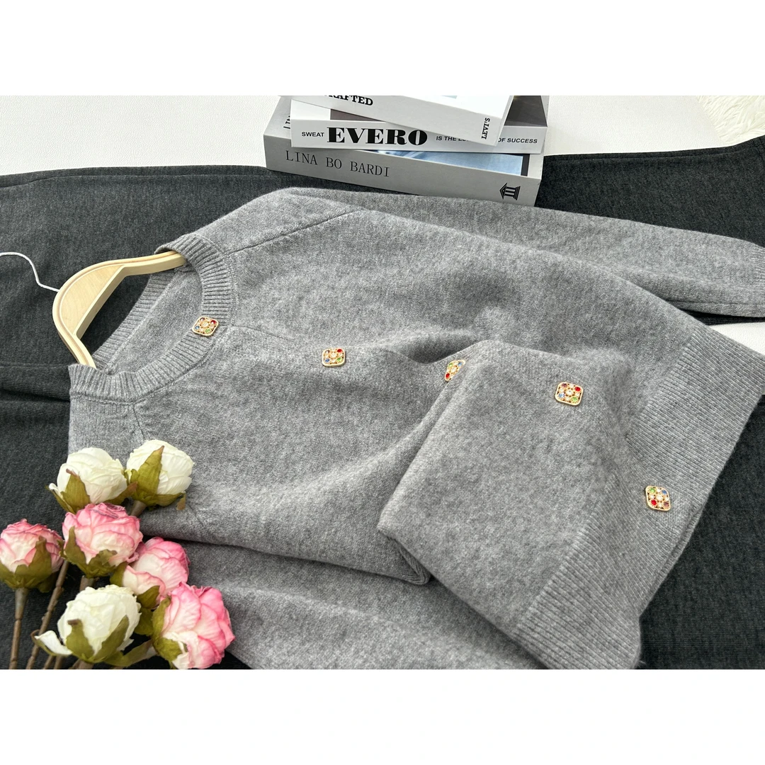 【钻石扣开衫】秋款高端针织长袖开衫上衣QC1408