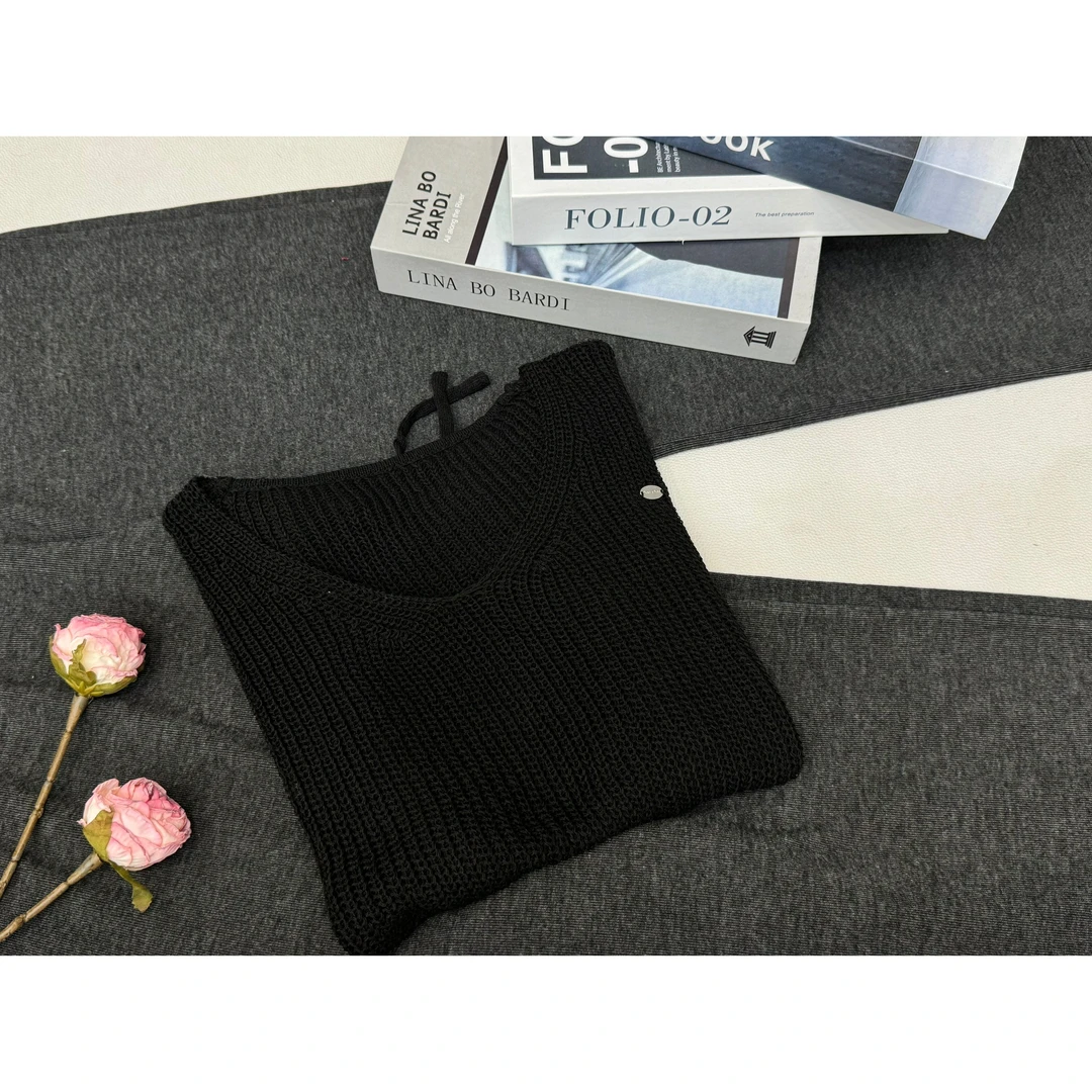 【黑色带标系带】百搭气质时尚款针织上衣QC318