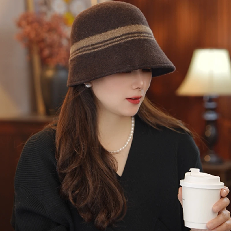 一棵藤2024秋冬季新款时尚女士百搭复古韩版保暖拼色渔夫帽盆帽帽