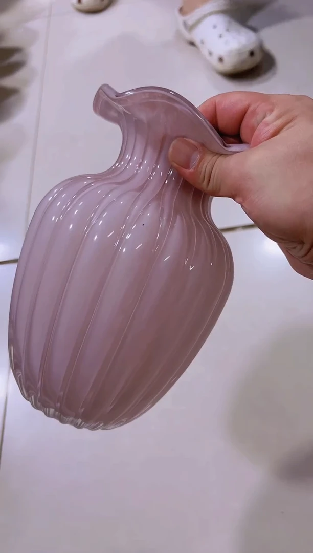 【闪购商品】粉色芬顿微瑕,介意勿拍