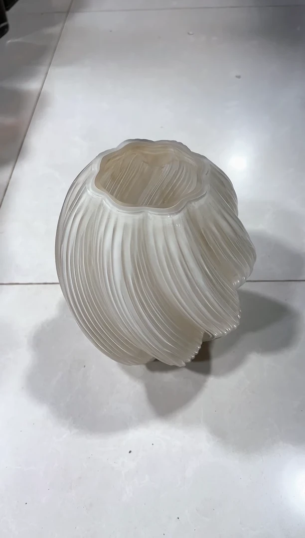 【闪购商品】小号麦芽糖微瑕介意勿拍