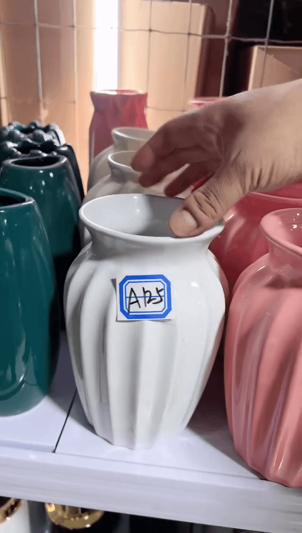 【闪购商品】a-050 瓷瓶