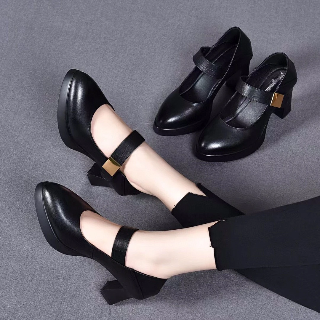 一字带防水台高跟鞋圆头新款舒适时尚百搭黑色软底中年高端妈妈鞋