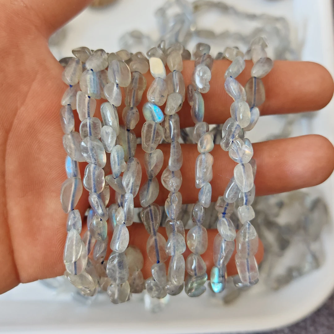 天然灰月光碎石随型小手链 单圈 随机发货