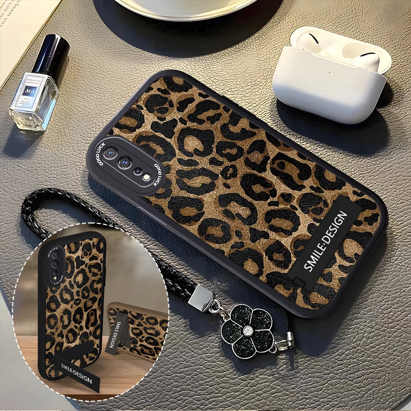 适用于【VIVO】Iqooneo复古豹纹时尚新款羊皮创意硅胶防摔手机壳