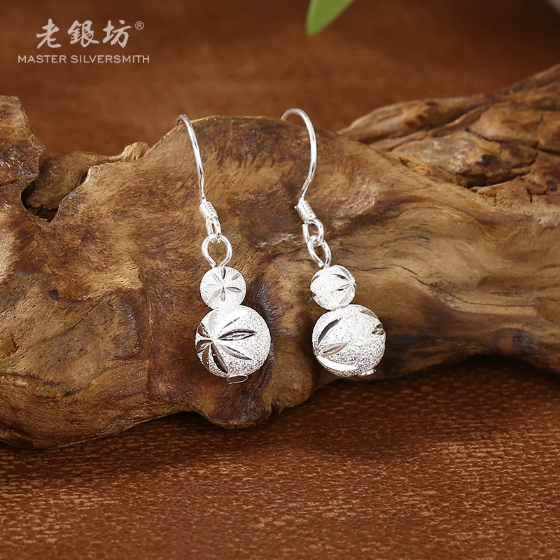 【老银坊】足银喷砂车花葫芦耳钩 0014594