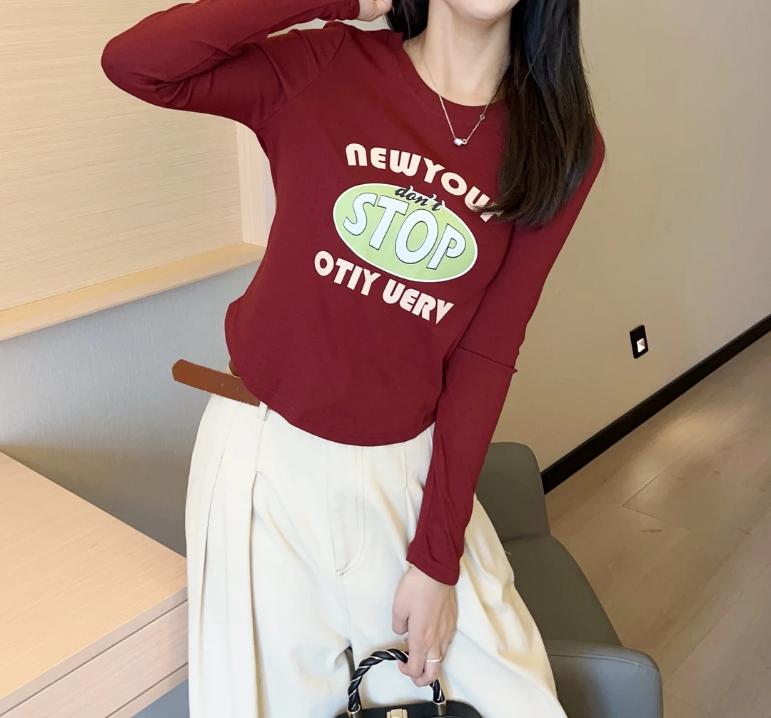 [D小姐靓妹家]秋冬款长袖修身款靓妹服饰显瘦印花圆领休闲百搭