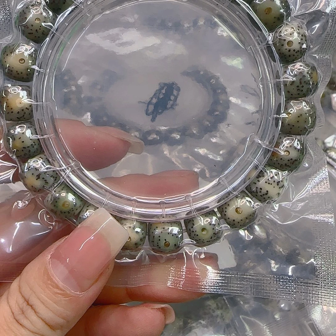 星月菩提吊坠607哈哈绿星月菩提1.0桶单圈