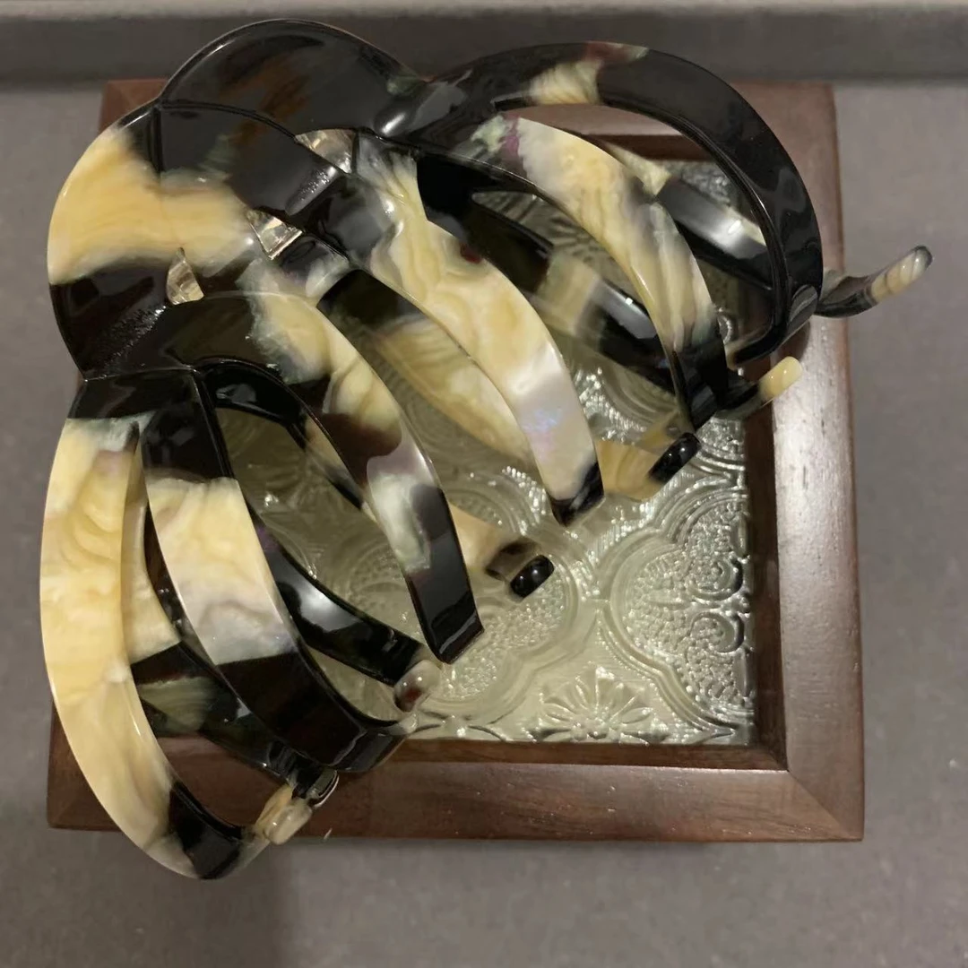 原♠订（LY 2570）~QC 时尚抓夹