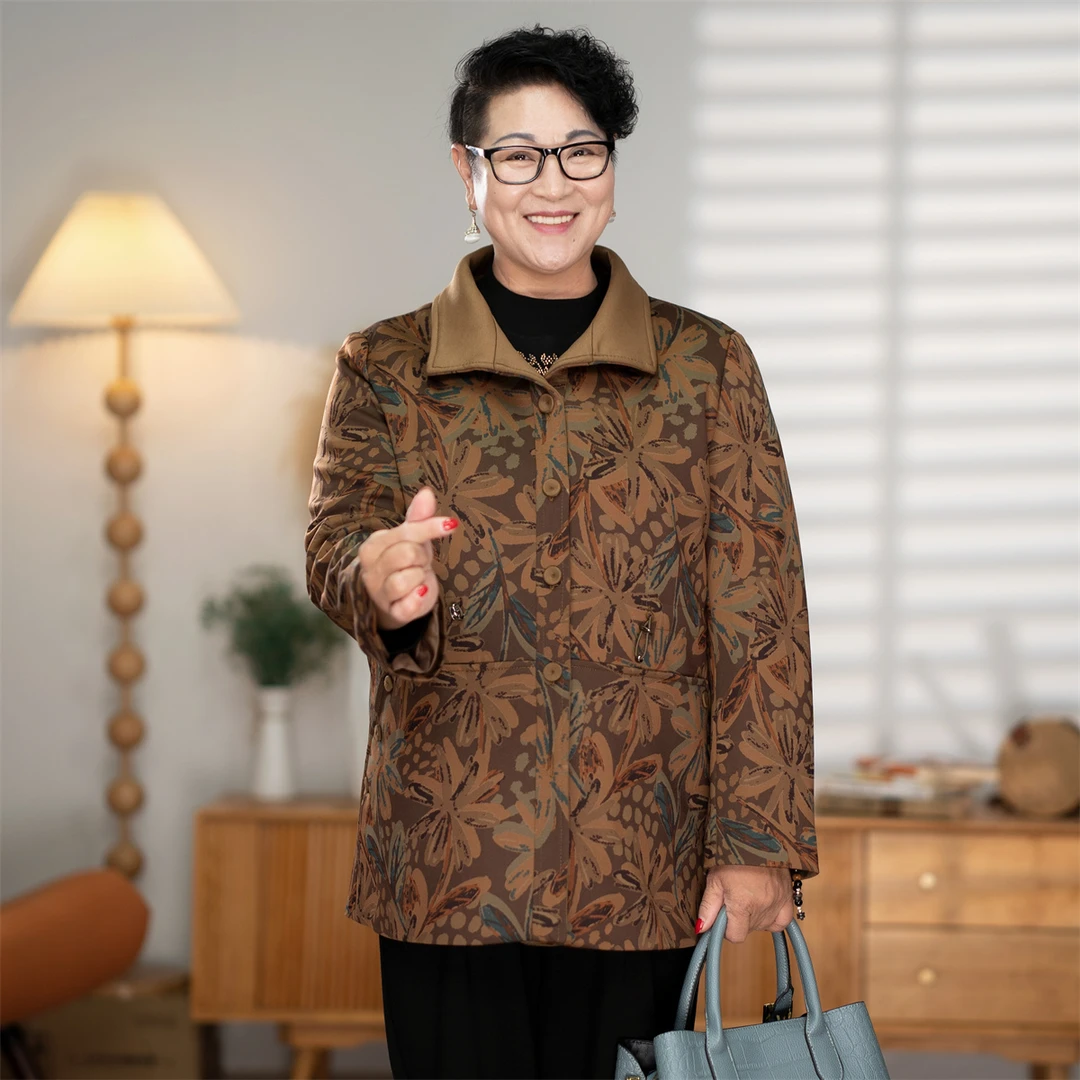 胖妈妈秋季新款格子中老年妈妈装大码宽松洋气翻领印花秋冬外套