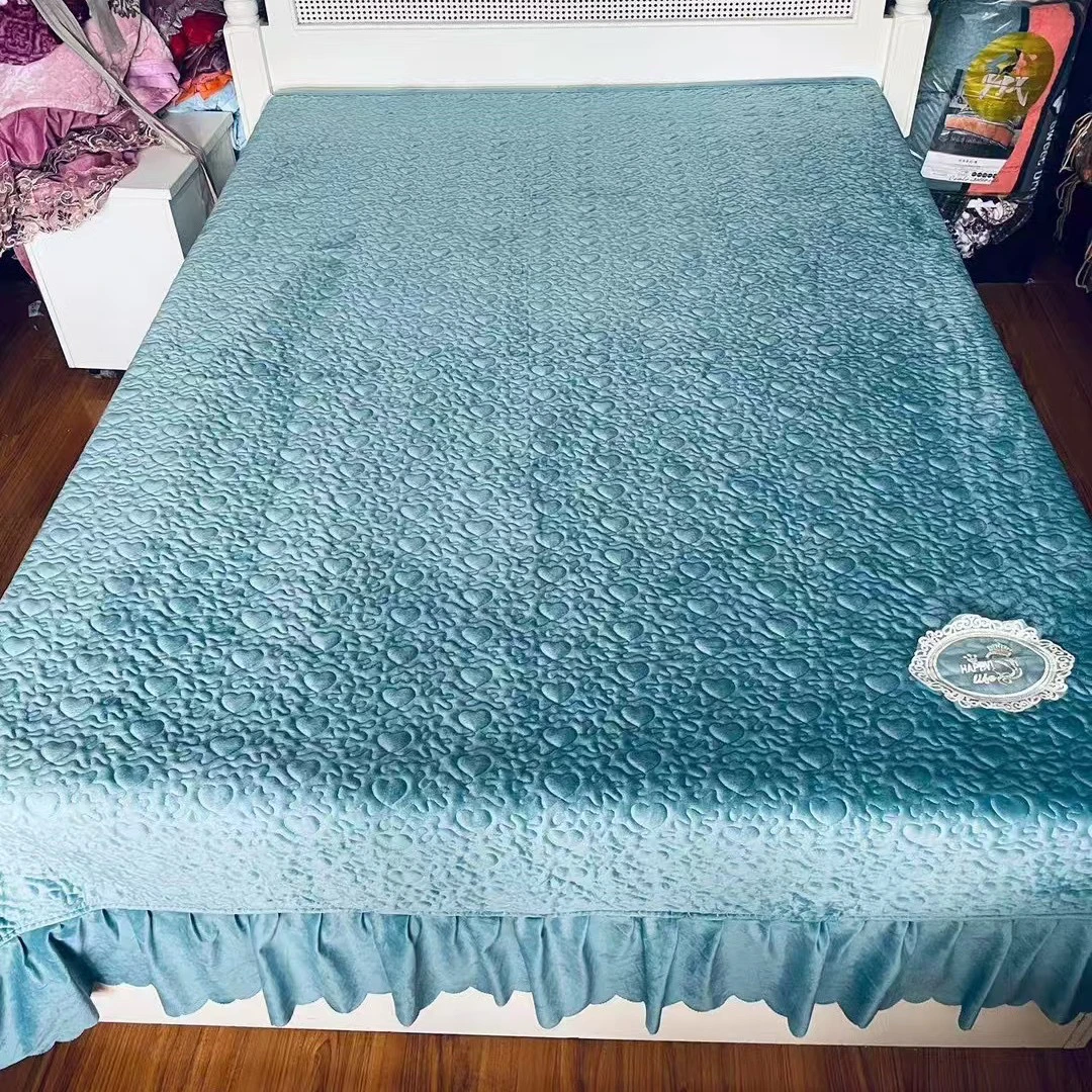 婴儿绒，加厚床盖2.5/2.5米