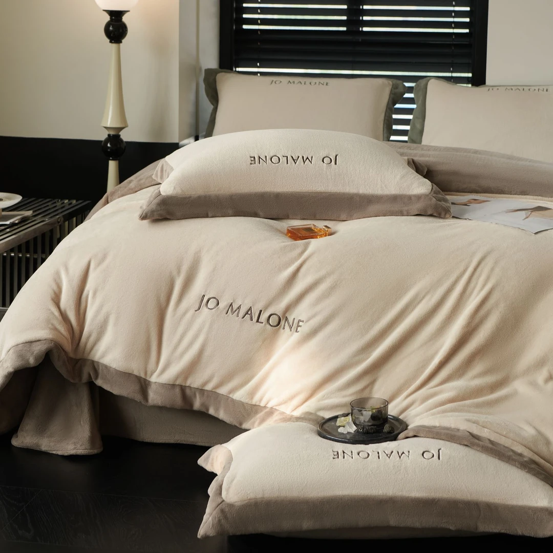 【单先生甄选】JO MALON-冬季保暖加厚双面绒拼接包边牛奶绒四件套