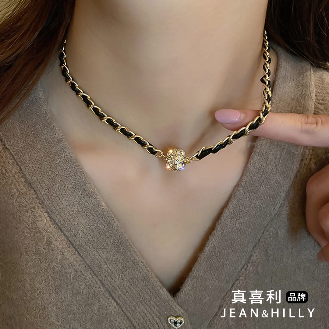真喜利【小香风】锁骨链 磁吸项链小众配饰 美拉德配饰 氛国感配饰