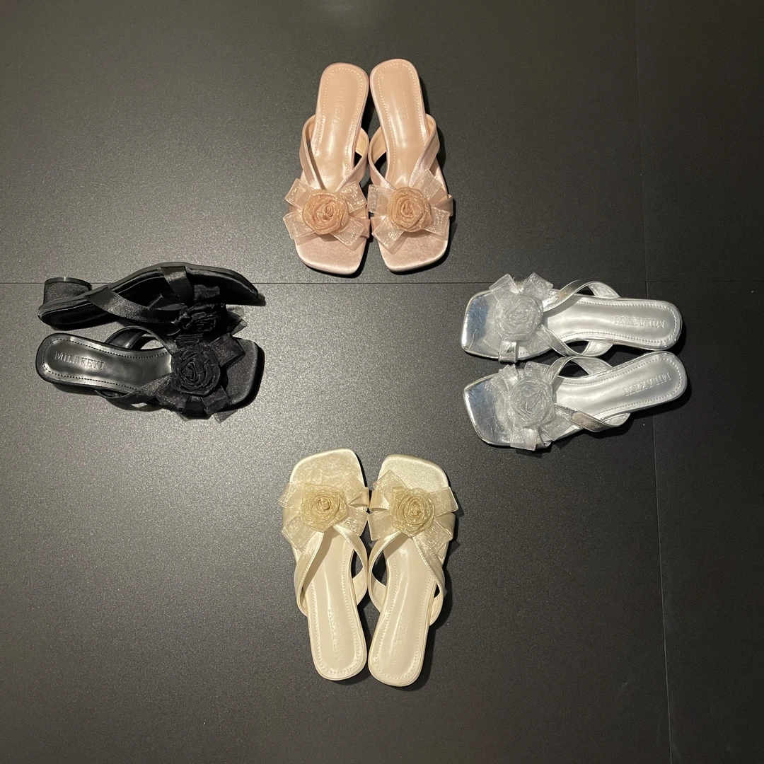 2024年夏季新款仙女风玫瑰花气质蝴蝶结方头圆粗跟凉拖百搭高跟鞋