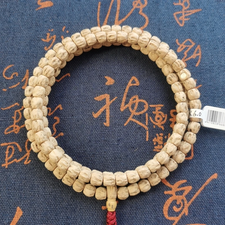 热振柏香籽菩提   百合银标   热振粉皮多棱坑鬼手串