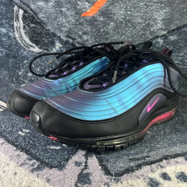 43码 Nike 子弹头 回到未来 低帮跑步鞋 黑紫 公价2281 成色不错