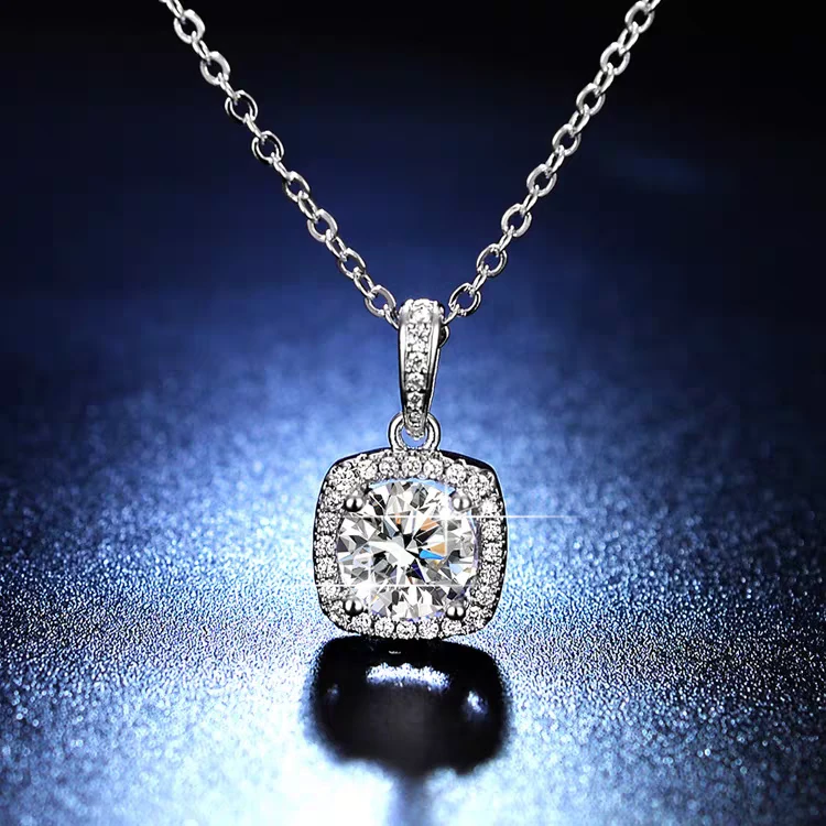 925银莫桑石银制品 【方包吊坠】正品D色莫桑时尚满钻气质