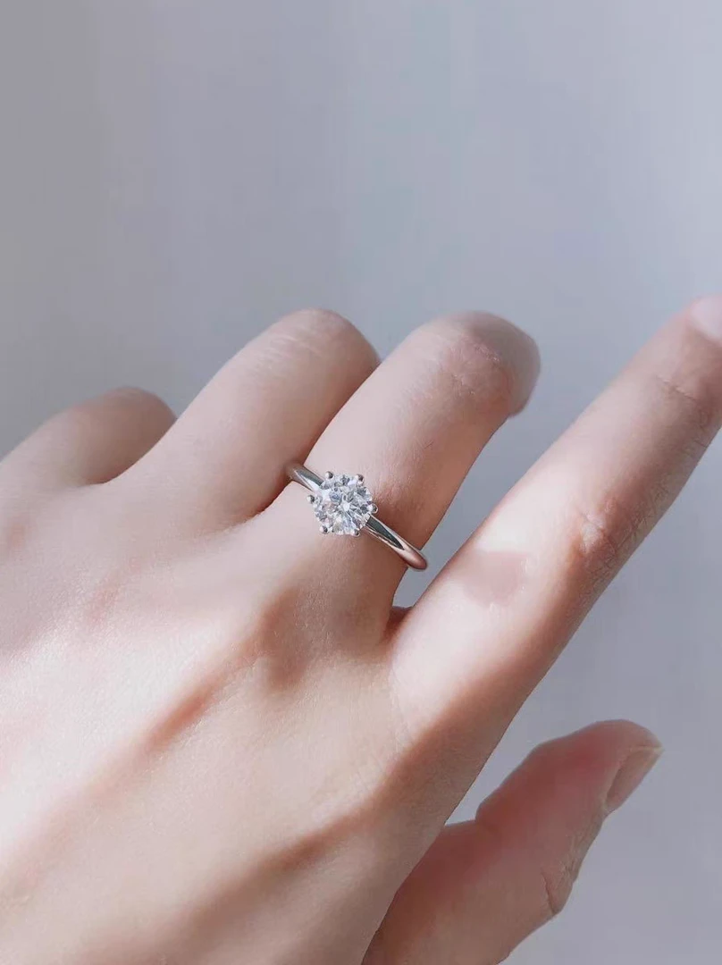 925银莫桑石银制品 【周家围脖】正品D色莫桑培育婚戒定制时尚