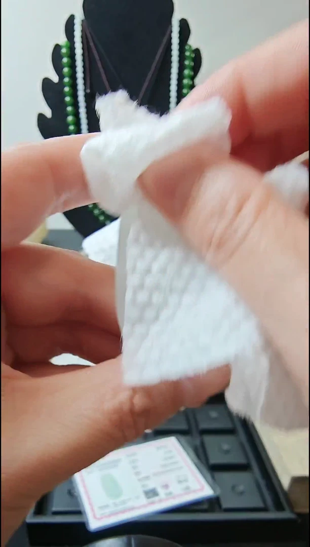 【闪购商品】翡翠颈饰未镶嵌天然翡翠A货