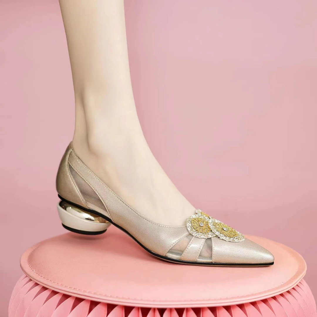 年新款百搭女鞋妈妈鞋软底粗跟平底尖头浅口舒适低跟春夏x03-12