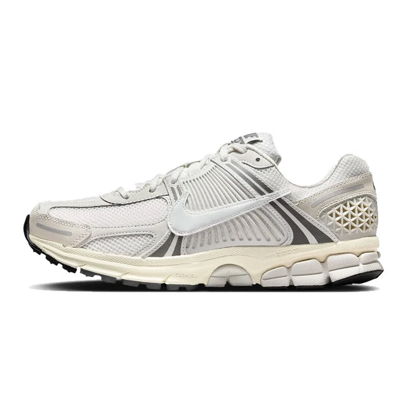 耐克Nike男鞋经典系列ZOOM VOMERO 5运动跑步鞋HF0731-007