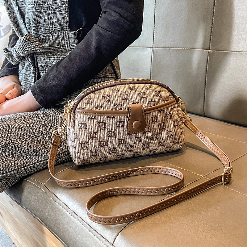 2024新款女包迷你斜挎包今年流行单肩包精致高级感逛街手机包小包