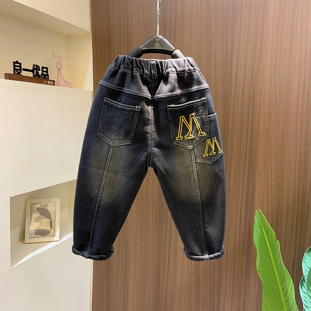 男童酷帅牛仔裤冬季儿童加绒加厚裤子2024新款洋气男宝宝保暖长裤