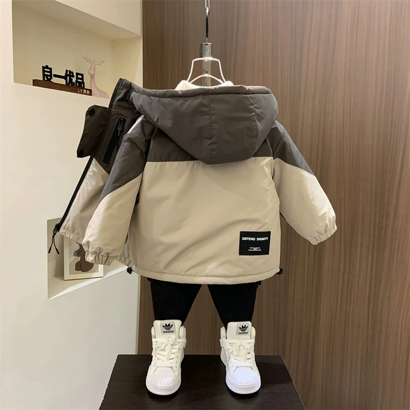 男童冲锋衣外套冬季2024新款儿童夹棉加厚上衣男宝宝冬装帅气棉衣