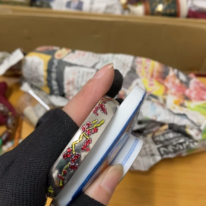 瓷片哈哈中古品一件