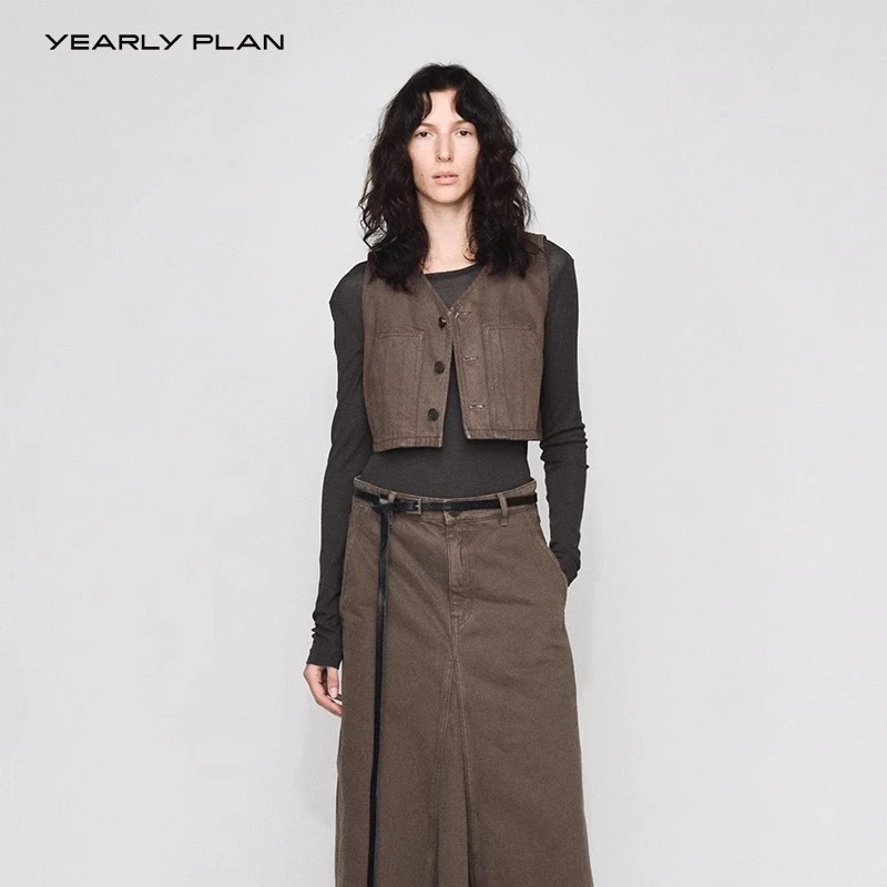【茉舍】YEARLY PLAN 织修身工装马甲女休闲上衣P4AWAI0014-1100