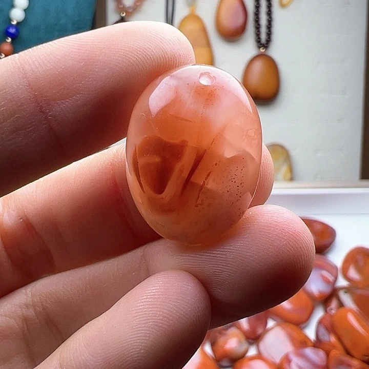 和田玉（糖玉）颈饰未镶嵌