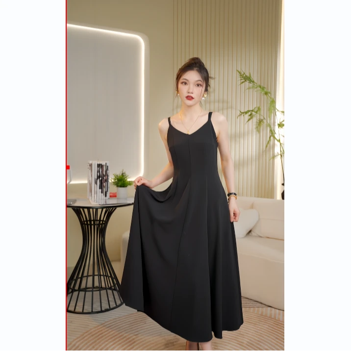 【黑天鹅】新法式赫本风女皇天鹅版型修饰身形连衣裙女装夏季高端