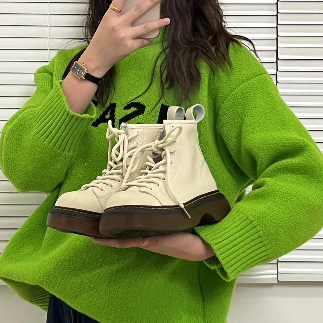 文艺加绒马丁靴荔枝纹女鞋时尚学院风潮鞋